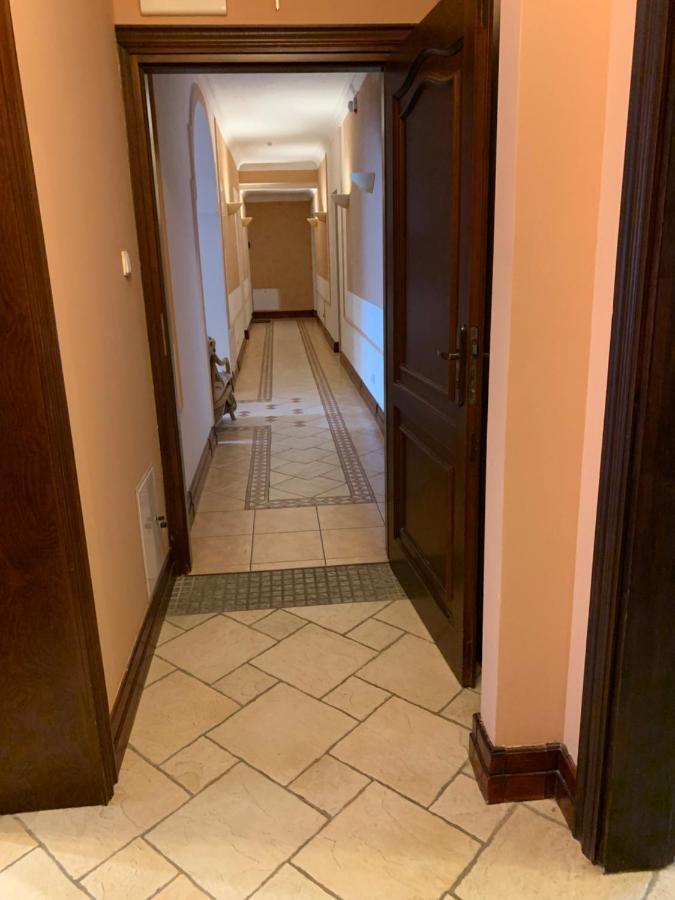 Apartamenty Classic 里沃 外观 照片