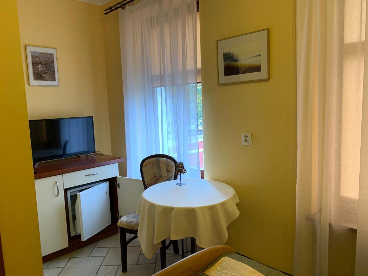 Apartamenty Classic 里沃 外观 照片