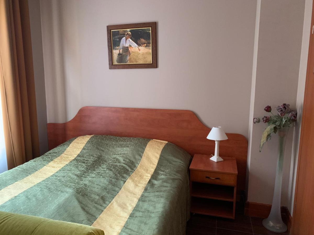 Apartamenty Classic 里沃 外观 照片