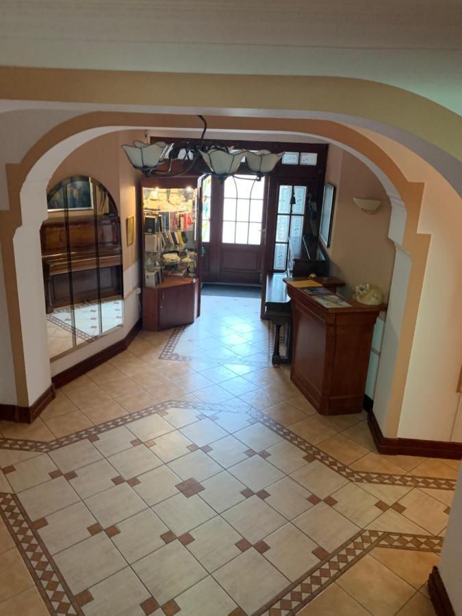 Apartamenty Classic 里沃 外观 照片